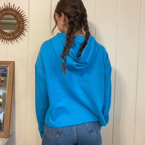 Calvin Klein blue half zip sweatshirt - Picture 2 of 5